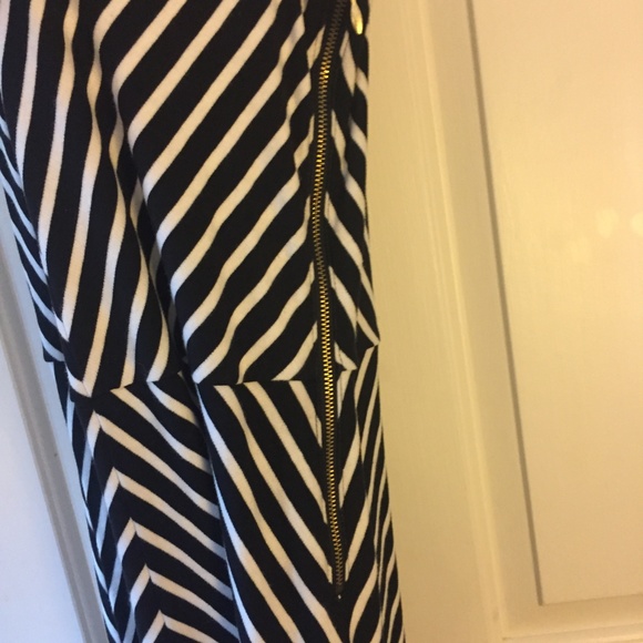 Banana Republic Striped Dress - Picture 3 of 6